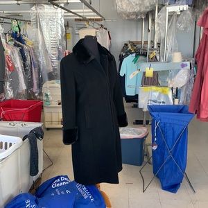 Trench coat with belt